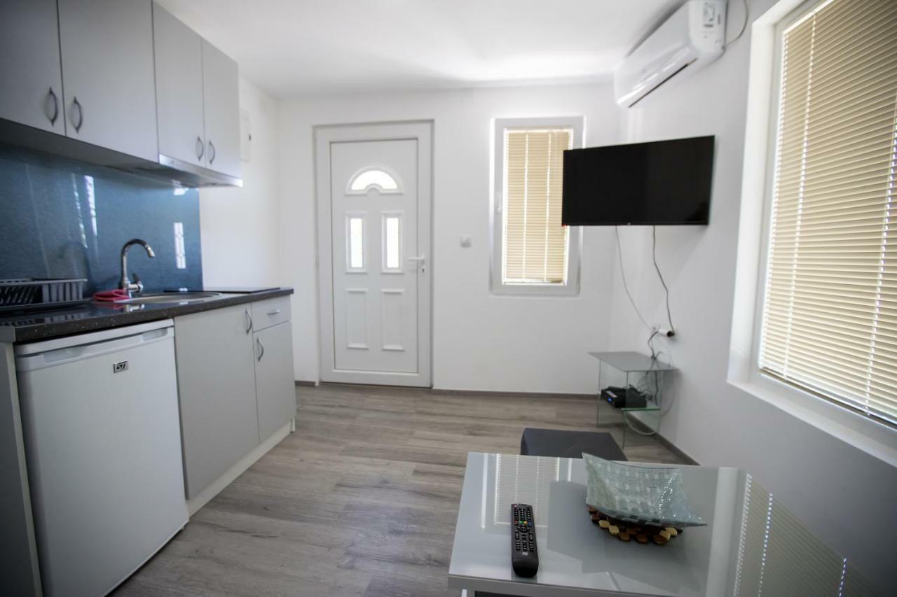 View Topia Apartment